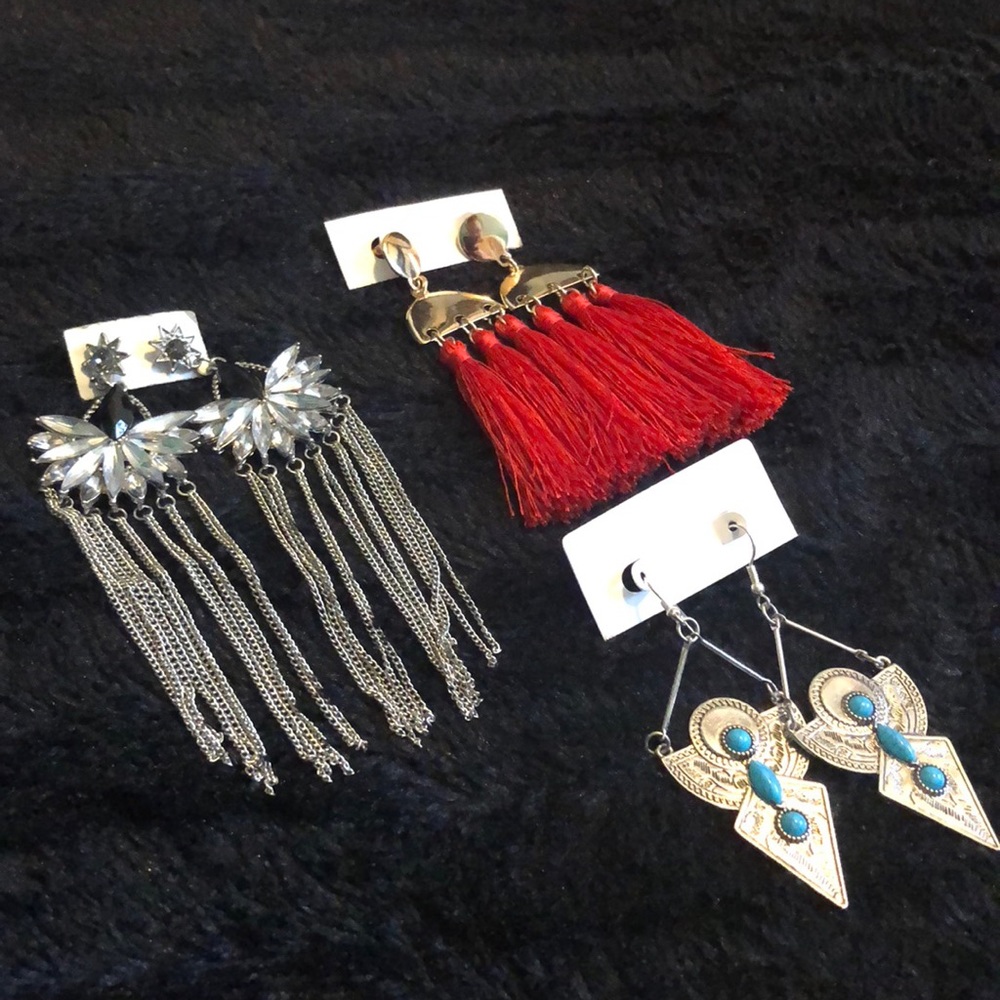 Set of three earrings